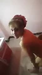 سكس عراقي تكول له لا تدخله بس صور – xnxx